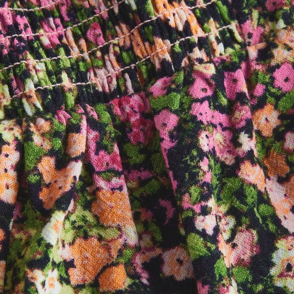 (NWT) H&M - cotton ditsy floral puff sleeve mini dress (small) - Picture 5 of 5